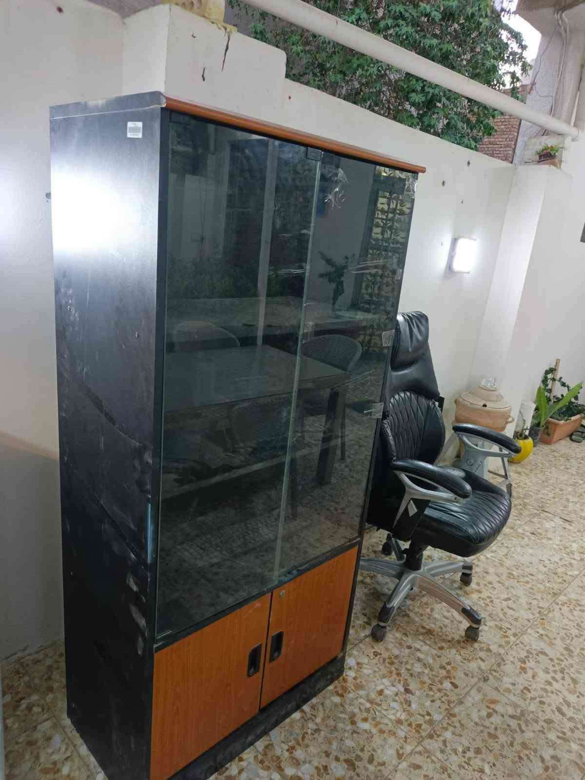 بيع وشراء الأثاث المستخدم والسبالت العاطله فقط محافظه بغداد المكان بغداد نهايه حي أور سبع قصور شارع ابو علي واتساب *********** اتصل واني بخدمتكم
