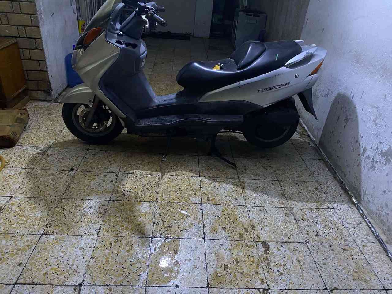نضيفه • سلف شغال • ٣٥٠