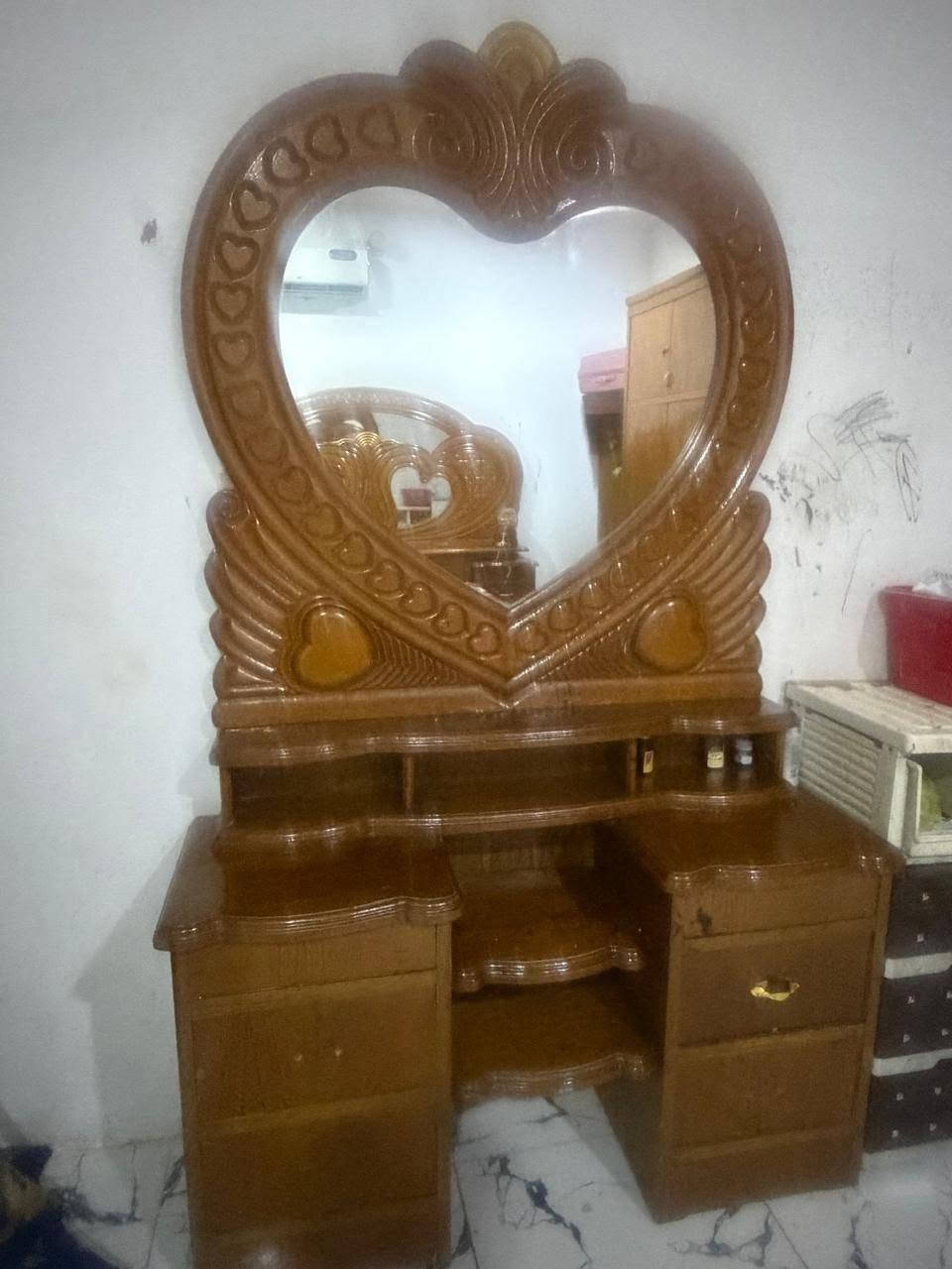 مكلف بنشر غرفه للبيع اخت الجديده
السعر 850
للستفسار ***********

