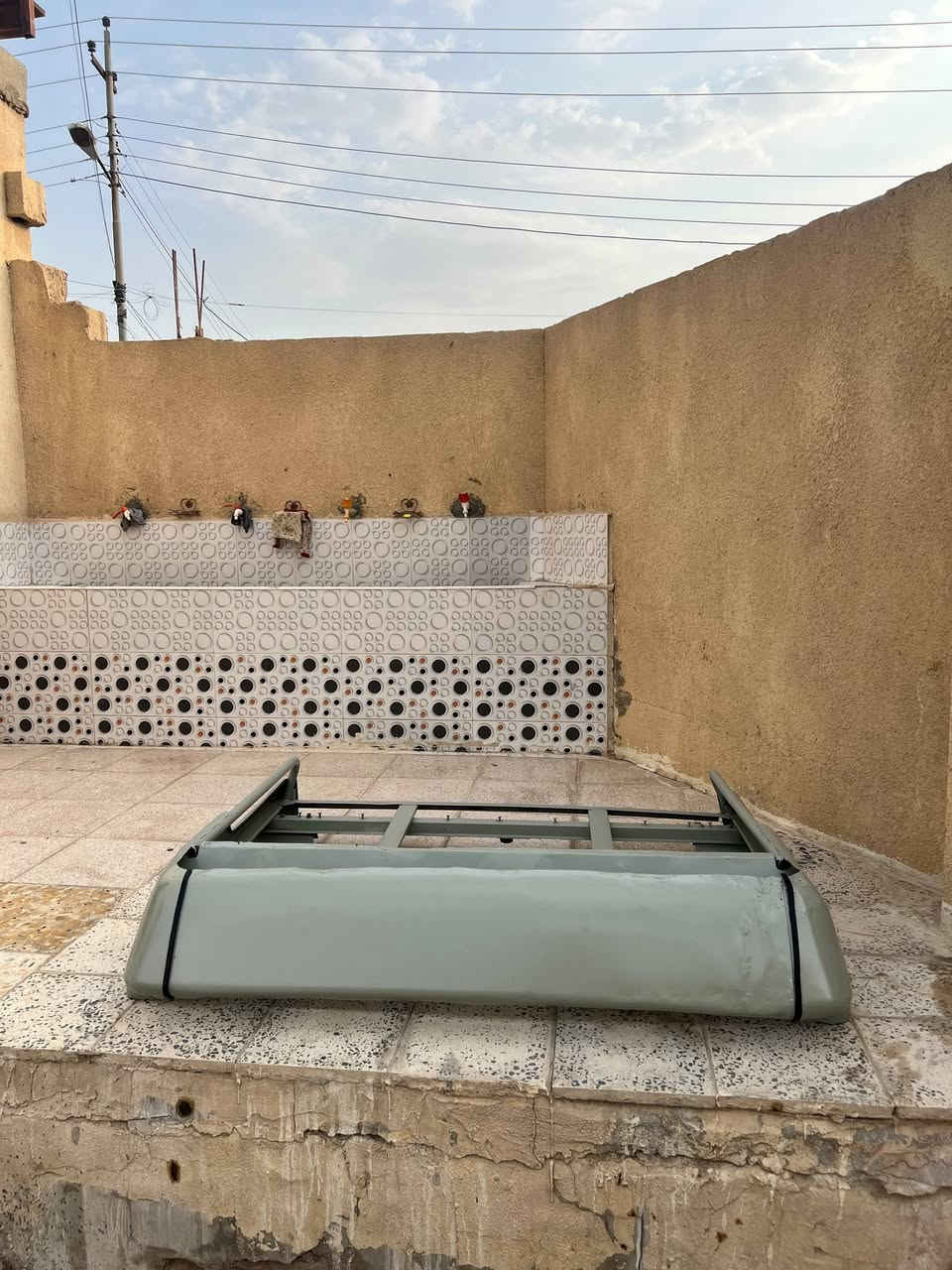 البيع بلادي يرادله بس معجون وتصفيه
***********بصره الدير السعر375وبي مجال
