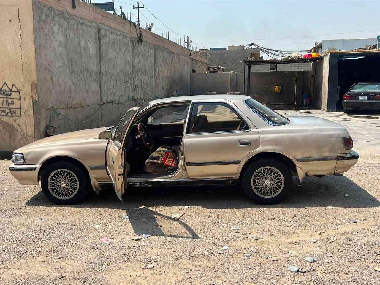 سلام عليكم سياره كرسته البيع سياره حلوه وكاعده تيارت نضاف محرك وكير شرط صدرها شويه تعبان تحويل ثاني يوم احولك البيع ٣٨ ورقه بيها مجال  مكاني صلاح الدين دجيل 
***********
