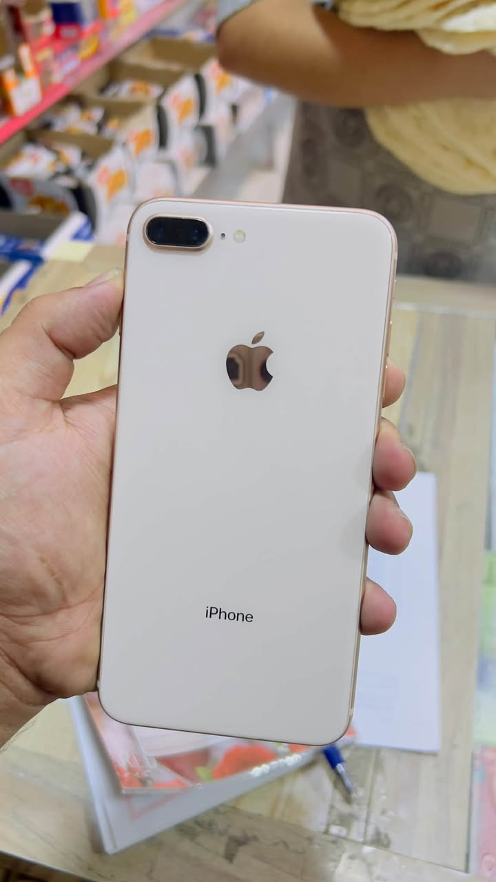 📱 للبيع iPhone 8 Plus
💾 الذاكرة: 256GB
🔋 البطارية: مبدّلة
📱 الجهاز بحالة جيدة
السعر130
***********

