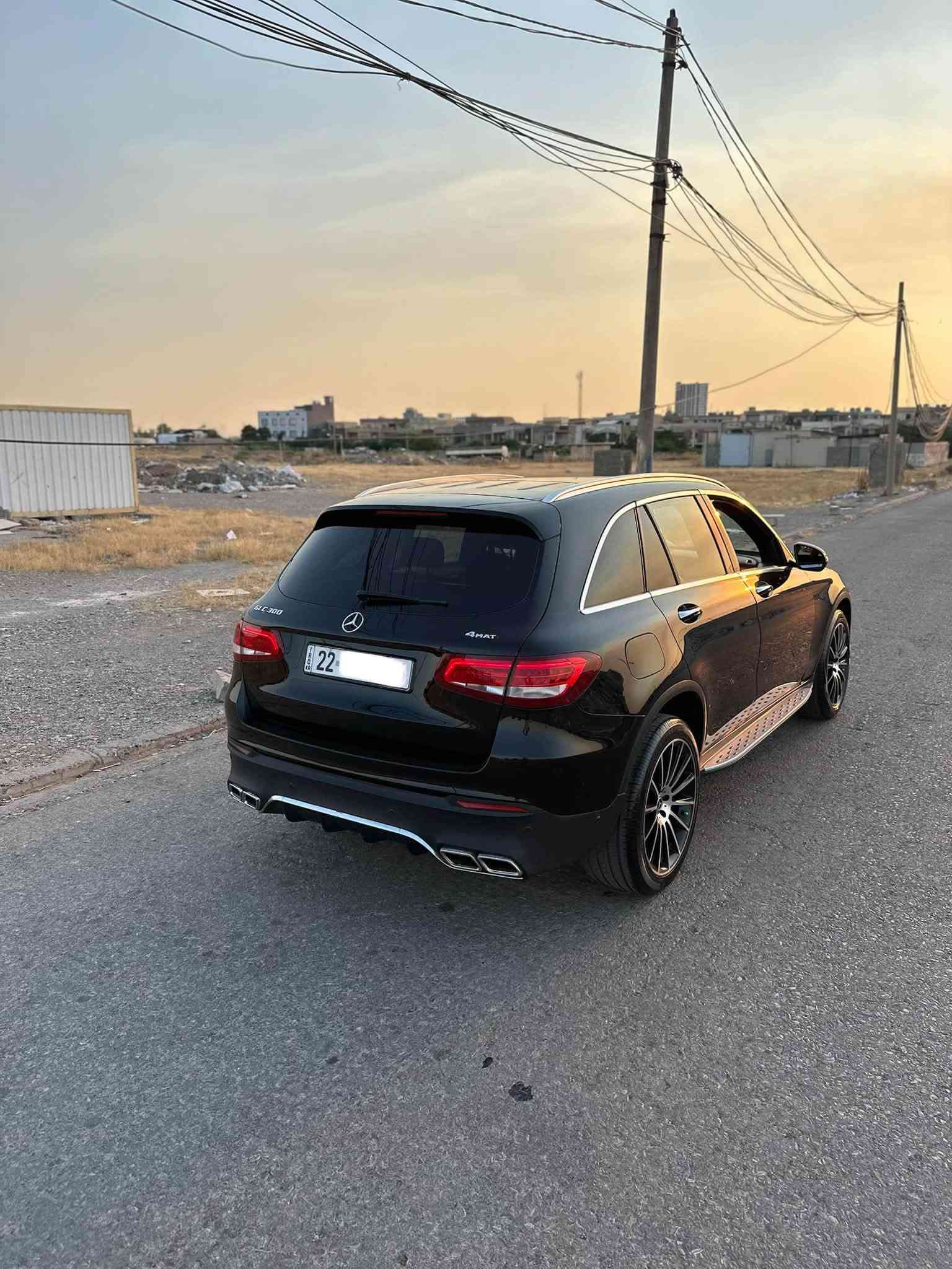 سعر مناسب جوه سوق  🔥
‏                كيتAMG   Mercedes__ GLC 300_
_____________
‏‎‏‎النووع : GLC 300 AMG
سنة الصنع : 2017وارد الماني
‏‎‏‎سلندر :  4T
السعر : مناسب جوه سوق ***********واتساب 
*********
فول الفول اعلى مواصفات ( نايت بكج )بانوراما كشنات جلد و هيتر  و خزن و دبل ليد و سستم صوت بروماستر بدي AMG بلادي و بلاك ومواصفات هواية متنذكر السيارة صفر مسج بدون اي خلل (كلين تايتل سياره بدون صبغ)👌🤌 
📝ملاحظة : السيارة رقم اربيل دولي.  تحويل بشرط
____________
‏‎‏‎‏‎🌎 العنوان : اربيل 
‏‎‏‎‏‎📱 للاستفسار يسعدنا تواصلكم معنا على الأرقام التالية
‏‎‏‎‏‎📱***********واتساب
