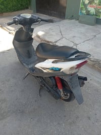 ماكس عدلة • بلادية