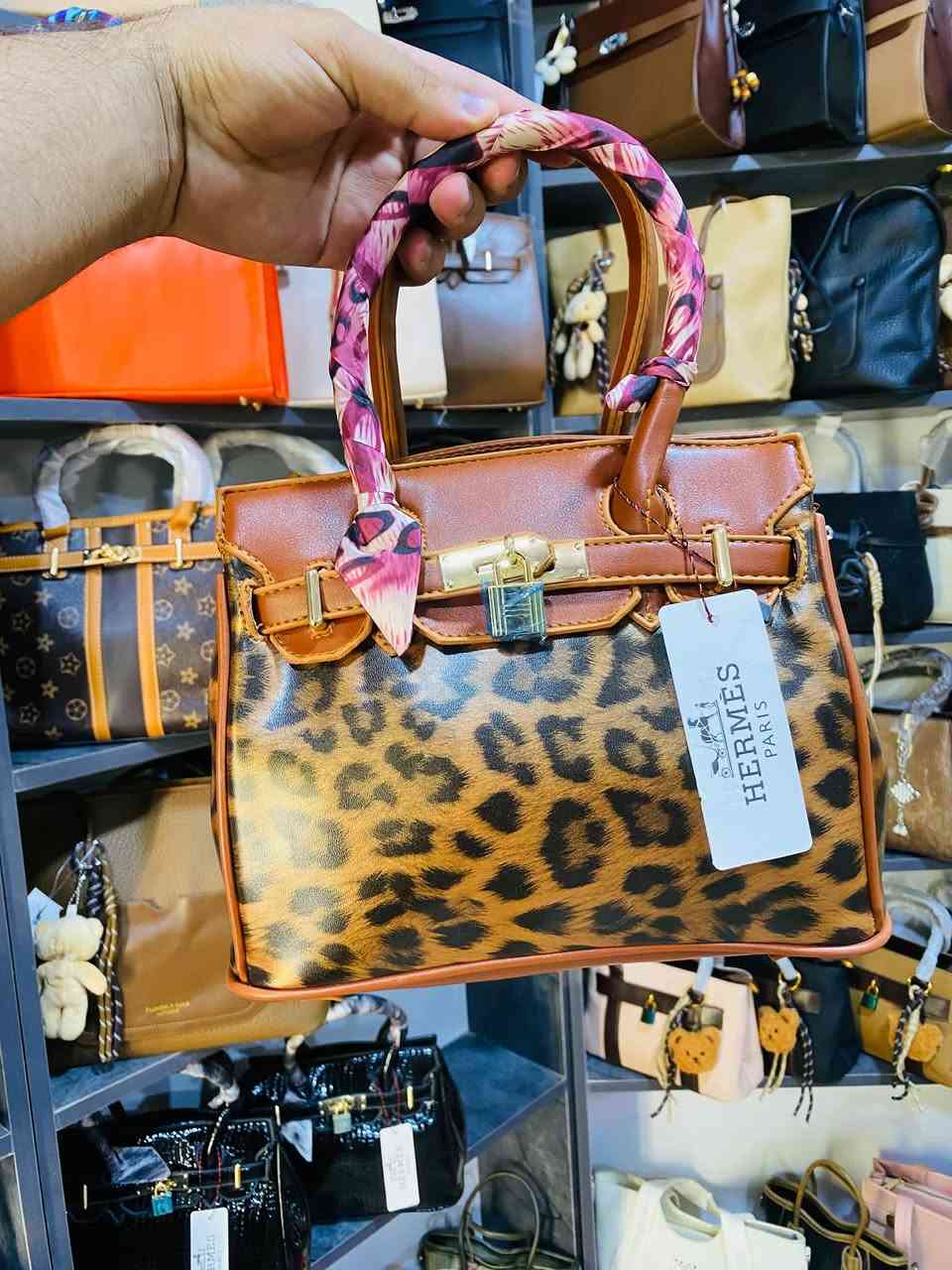 السعر15 فقط
يتوفر توصيل داخل الكوت ولجميع المحافظات
واتساب/***********
تلكرام/thsd83
انستا/thsd_26
