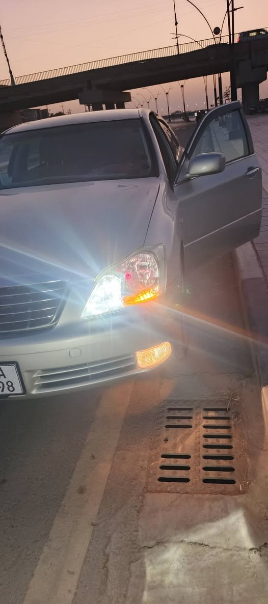 سلام عليكم  شاهينه لبيع موديل 2004 كصةقمارة راعيها جاري يريد تحويل سنويه نافذه 2028 مكينة كير مكفولة تبريد ثلج تحكمات جاهزه ستوها معيود تحويرها  لايت زنون دكمتين شاصي 80 سعر 88 مكاني قضاء المدينه ***********
