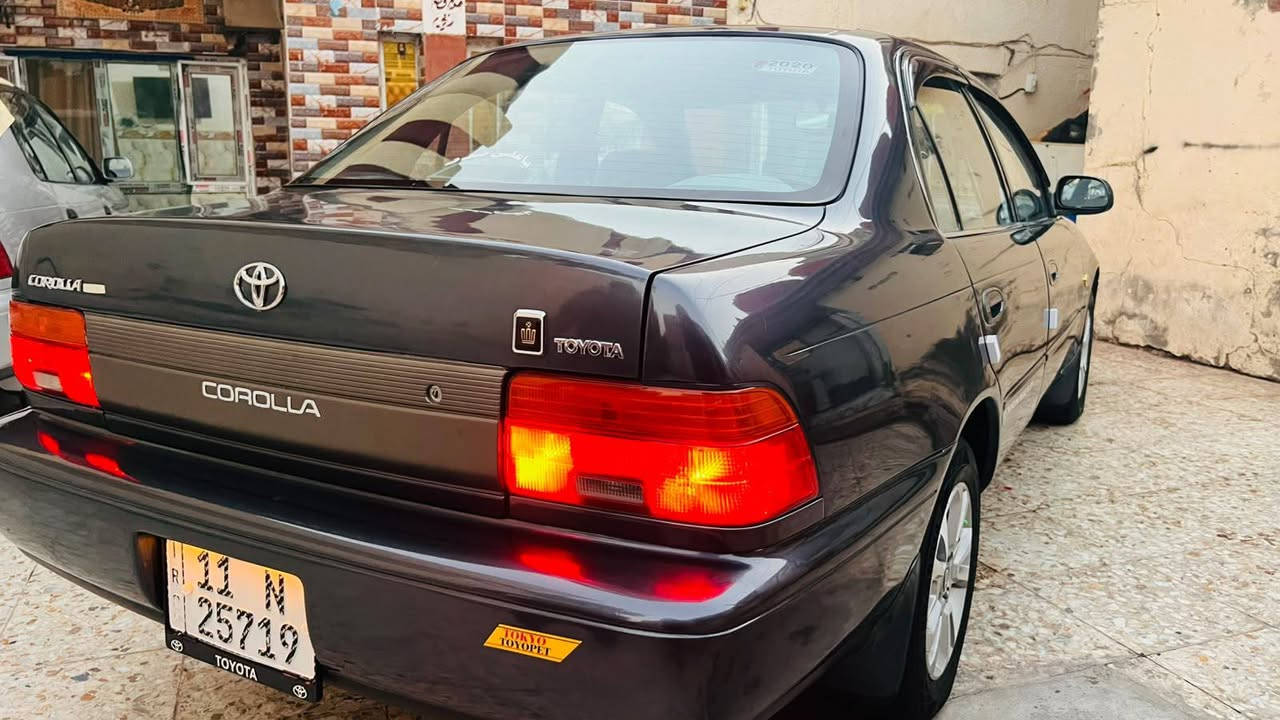 (سلام عليكم)    كورله محوره . تحويرها كله يسره   موديل  1993   رقم    بغداد  بأسمي سنويه لغايه  2031  تخم  تاير جديد ويل كب أصلي     مكينه جديده كير حداديه  سياره جاهزه من كلشي  مكفوله  من ضربه  ولخياس صبغ  للجماليه فقط.  سياره    أحلى  من  صور    كهربائيات  تبريد  تدفىٔه    كلها    شغاله    سياره   جاهزه   من   كلشي    العنوان  واسط نعمانيه  السعر  (63) وبيها مجال (***********)  (حبي ماعجبك  المنشور   اعبره   وكلشي  اكو  بسوك)تحياتي
