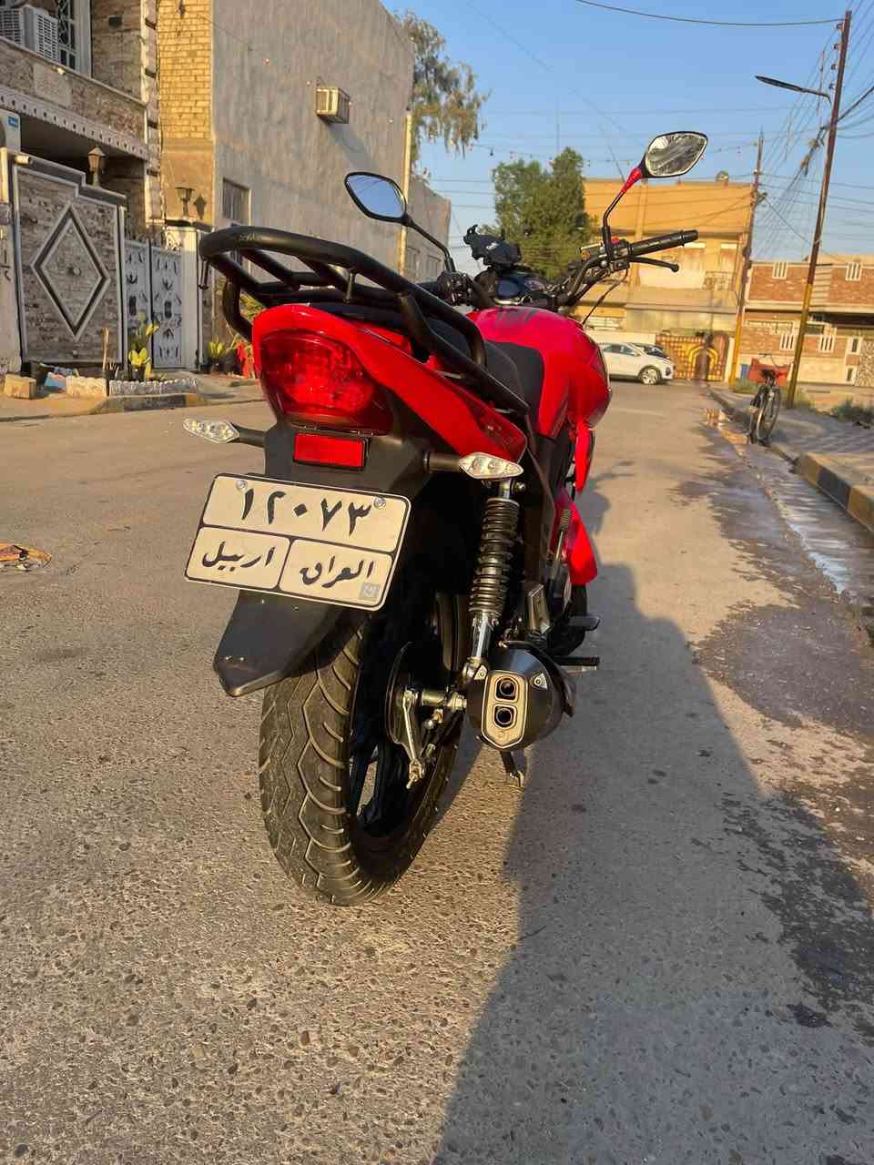 سلام عليكم دراجه أر كي  للبيع حجم المحرك 200سيسي  2024 مكفوله مكان دراجه بغداد الشعب سعر دراجه مليونين رقم ***********
