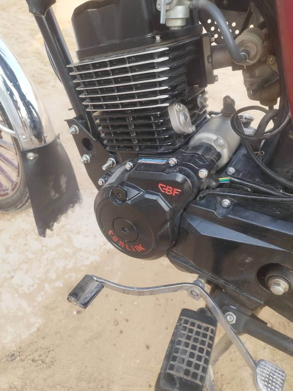 للبيع دراجه ضاغطه وزنجيل محرك 200CBF
الدراجه أحله من الصور 
كلشي شغال مناقصه شي 
ممشاه الدراجه 15كيلو 
السعر 900وبي مجال 
المكان بيجي 
للاستفسار ***********
