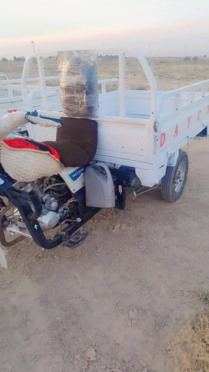 ستوته. دايون  موديل 14 اوراق   محرك مفتوح    ستوته نضيفه    مكاني  بين الشطره والغراف   سعر مناسب.  خاص   ***********
