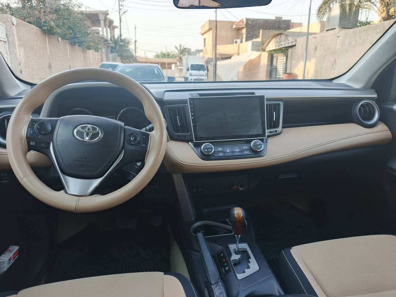 راف فور موديل ٢٠١٦ فول مواصفات عدا البصمه جنطه شفط فتحه كلين ضررها بس دعاميه وبيها بارد بلباب السونار مع الصور رقم اربيل جديد تحويل مباشر سياره جاهزه تخم تاير تبريد ثلج السعر ١٤٣ وبيها مجال *********** و ***********

