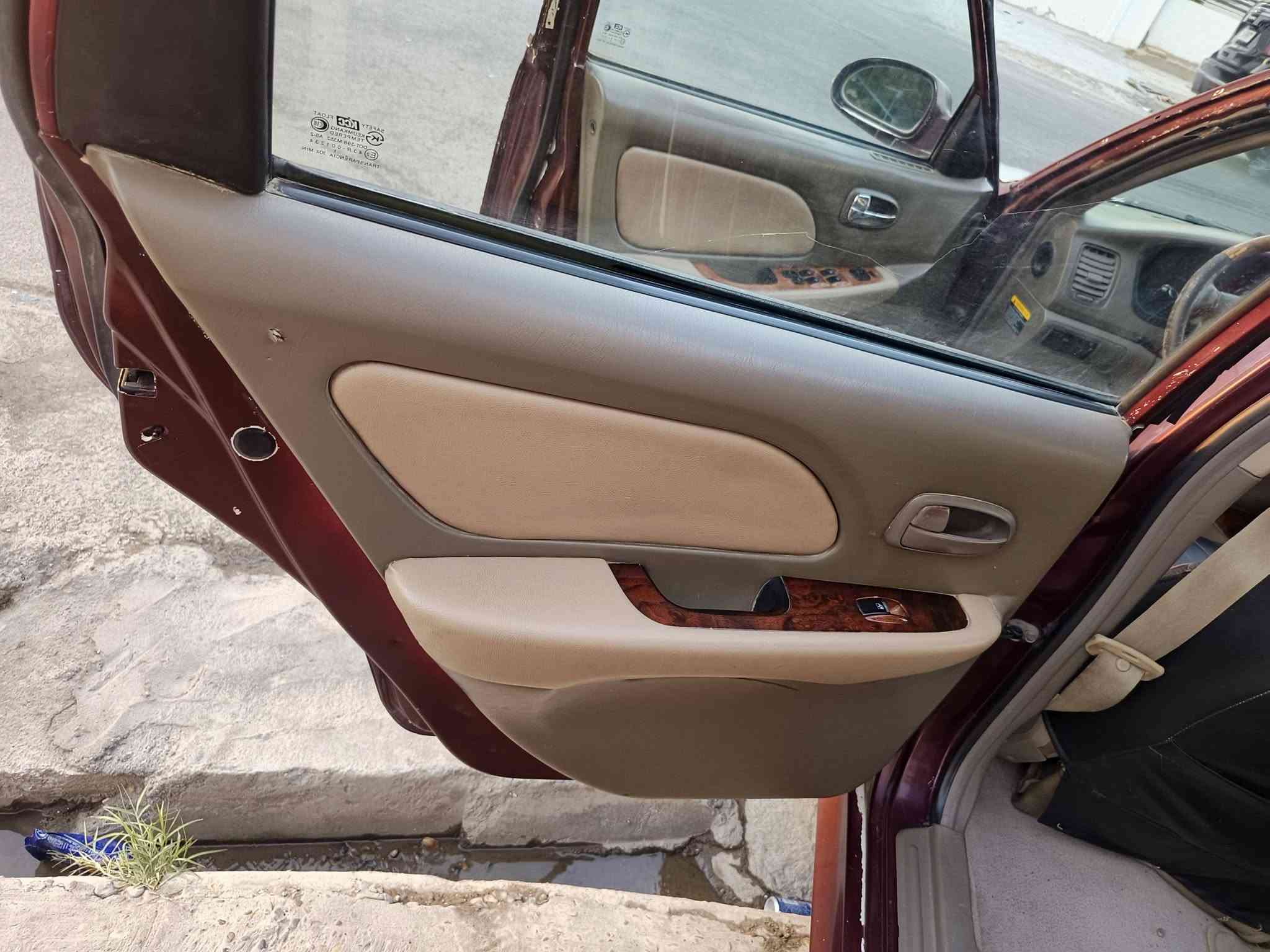 سوناتا ٢٠٠٣
نقصهة صبغ 
كير مكينة جدد v6
أوتو 
تبريد ثلح
دخل نضيف 
شواصي لغود كفالة
نقوصات بسيطة كلش 
السعر ٤٨
عنواني بغداد السيدية 
***********
