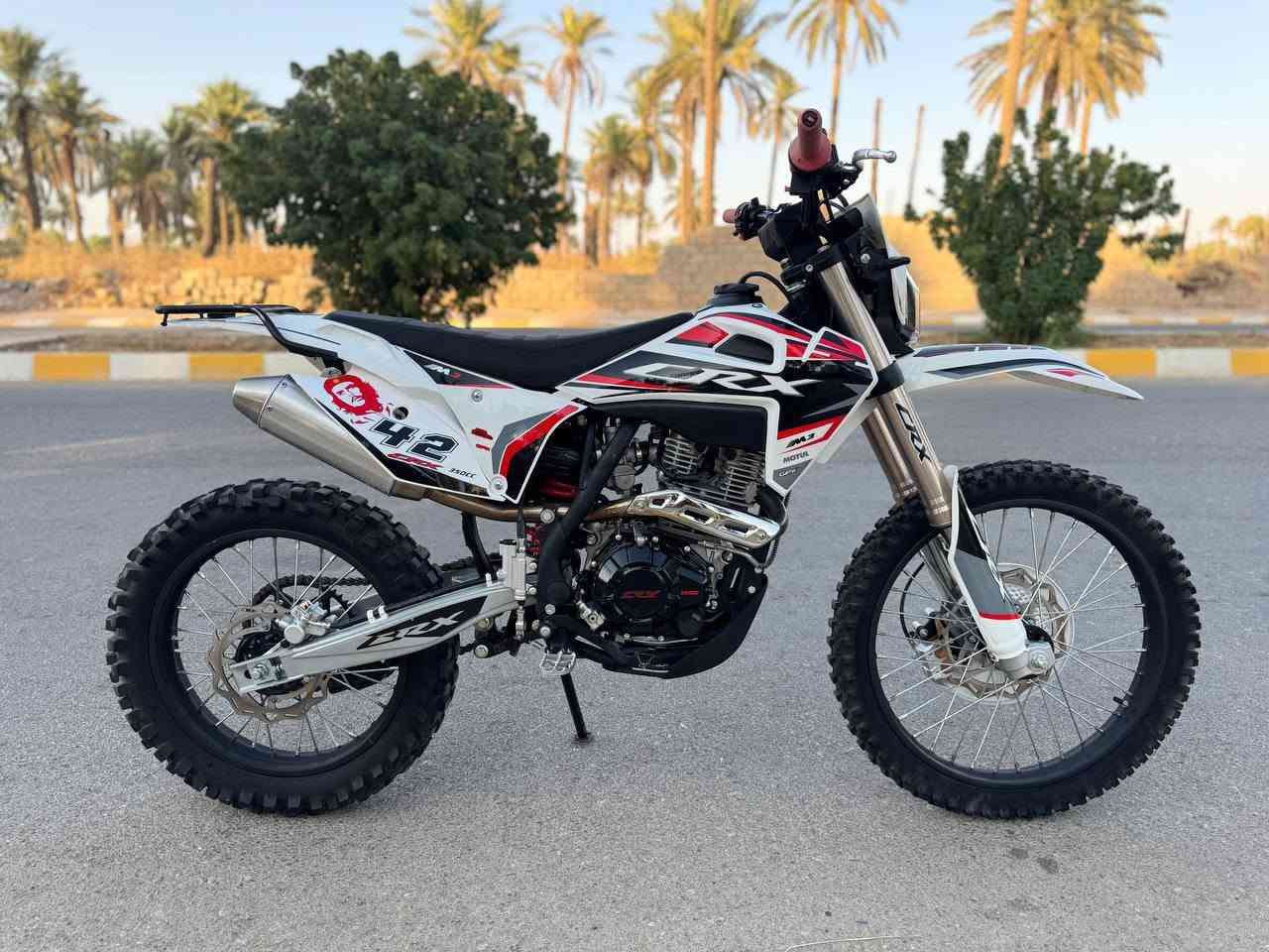 للبيع قفاز CRX
محرك على وضع الشركة 

محرك CC 350

اوراق موجود 

كهربائيات شغال 

دراجة على وضع الشركة 

ماشي 2500 كيلو متر 

مكان ناحية السعدية الجبل 

خاص ماجاوب

الاتصال (***********)
