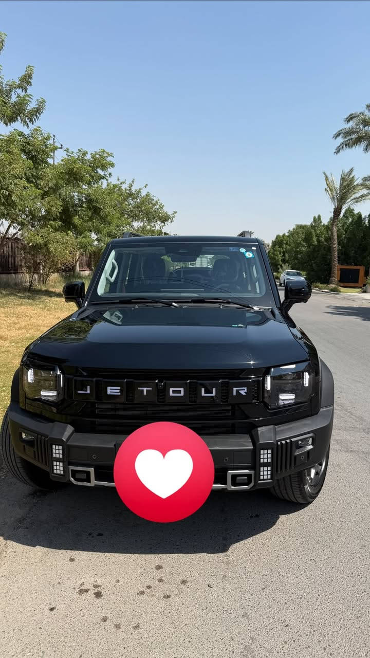 جيتور T2 بلكن هايبرد
موديل ٢٠٢٦
وكالة هارلم ضمان مليون كيلو او ١٠ سنوات 
فول مواصفات 
رادار امامي ( مانع تصادم)
رادار مانع انحدار عن المسار
رادار خلفي 
رادار جانبي 
نقط عمياء 
كروز كونترول ذكي حسب الطريق و سرعة السيارة الامامة
حساسات امامية و خلفية و جانبية 
كامرات ٣٦٠ درجة
مري شفط + اشاير بلمري 
اربع انظمة قيادة 
كراسي كهرباء 
كراسي تبريد 
ثلاجة 
صندوك شفط 
السيارة فول مواصفات 
الداخل المرغوب زيتوني + برتقالي 
ماشية ٥٥٠٠ كيلو زيرو بعدها 
مكينة ١.٥ تيربو 
٣٨٥ حصان    
السيارة زيرو جديدة بدون اي نقص 
رقم بغداد ب اسمي
***********
