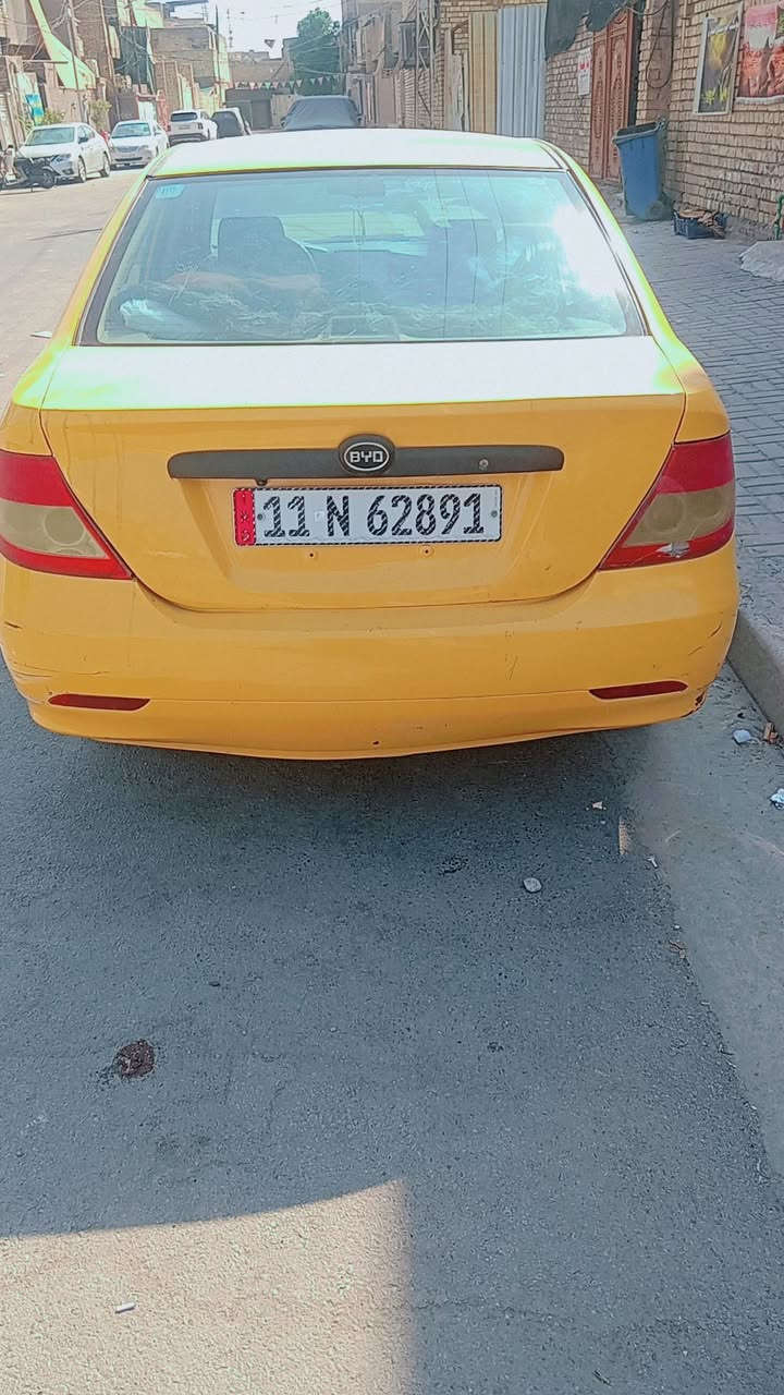 بي واي دي موديل ١٩ رقم بغداد انكليزي f 3   بيهه بابين صفحة السايق مصبوقه حزام محرك كير خير من الله تبريد ثلج كلج جديد صدر نضافة ٩٠ /١٠٠
السعر ٤٥ $ بيهه مجال قليل بسمنه السنوية مكاني بغداد حي الكوفة رقم الهاتف ***********

