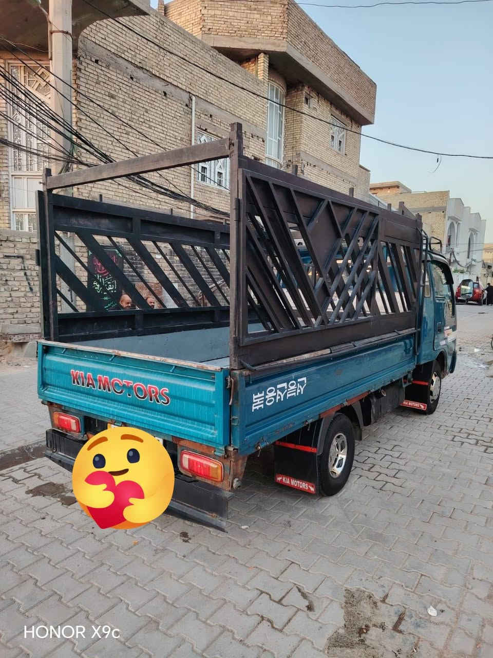 كيا ام اعيون مديل  2000 بغداد بسمي تحويل ثاني يوم شاصي مكفول سنويه لل ٢٠٢٧ تخم تاير باتري جديد دوشمه تجي اتشوف بعينك @مكانها بغداد الشعله 
ملاحظه(شرط تحويل ثاني) 
***********
