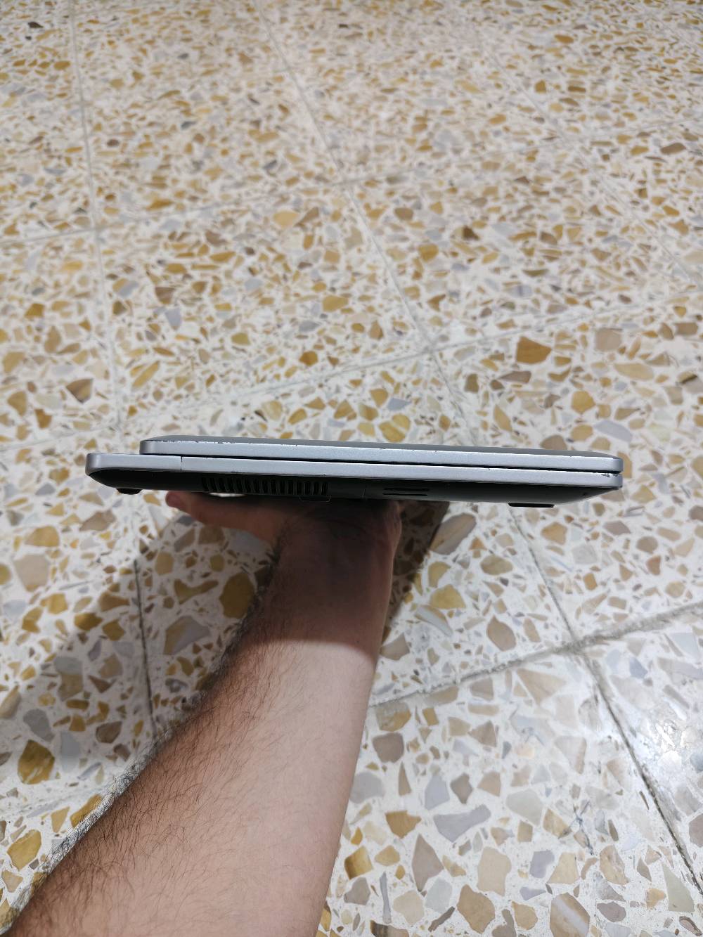 HP 810 G3 • قلاب 360 لمس • i7 الجيل الخامس