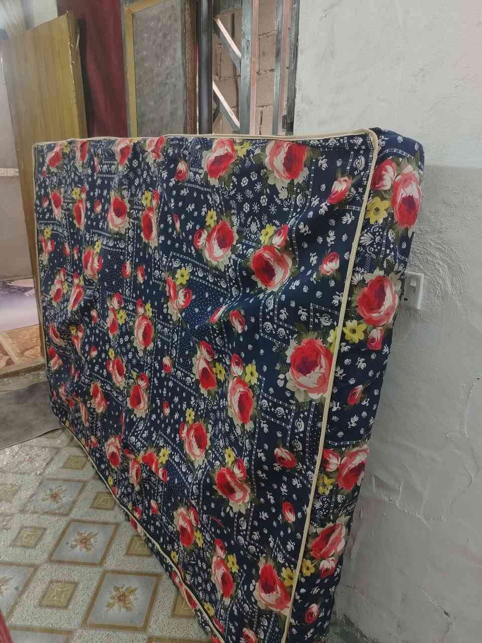 اخوان السلام عليكم كنتور أو ميز تواليت أو دواشك جربايه اسعر ٢٥٠ المكان الحر هاذه الرقم ***********
