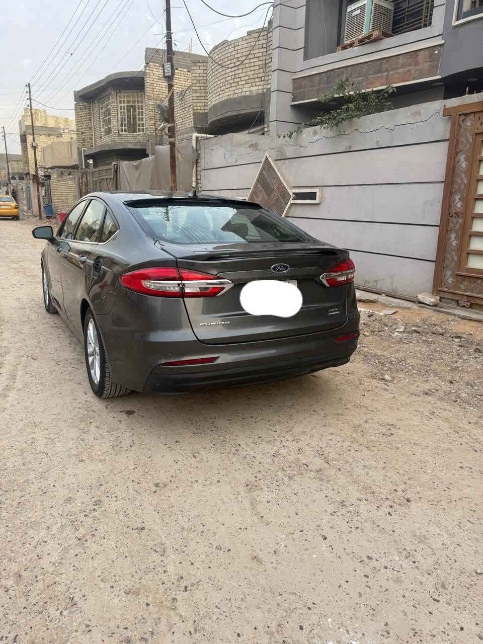 فورد فيوجن 2020 
هايبرد 2.0 فول موصفات
رقم بغداد
كير ماوس 
رادار مواصفات فول 
استخدام شخصي
كير ومحرك مكفول

ضربتها جاملغ أيسر 
وشبر بنيد مصبوغ

مكاني: بغداد - العبيدي
للتواصل: ***********
