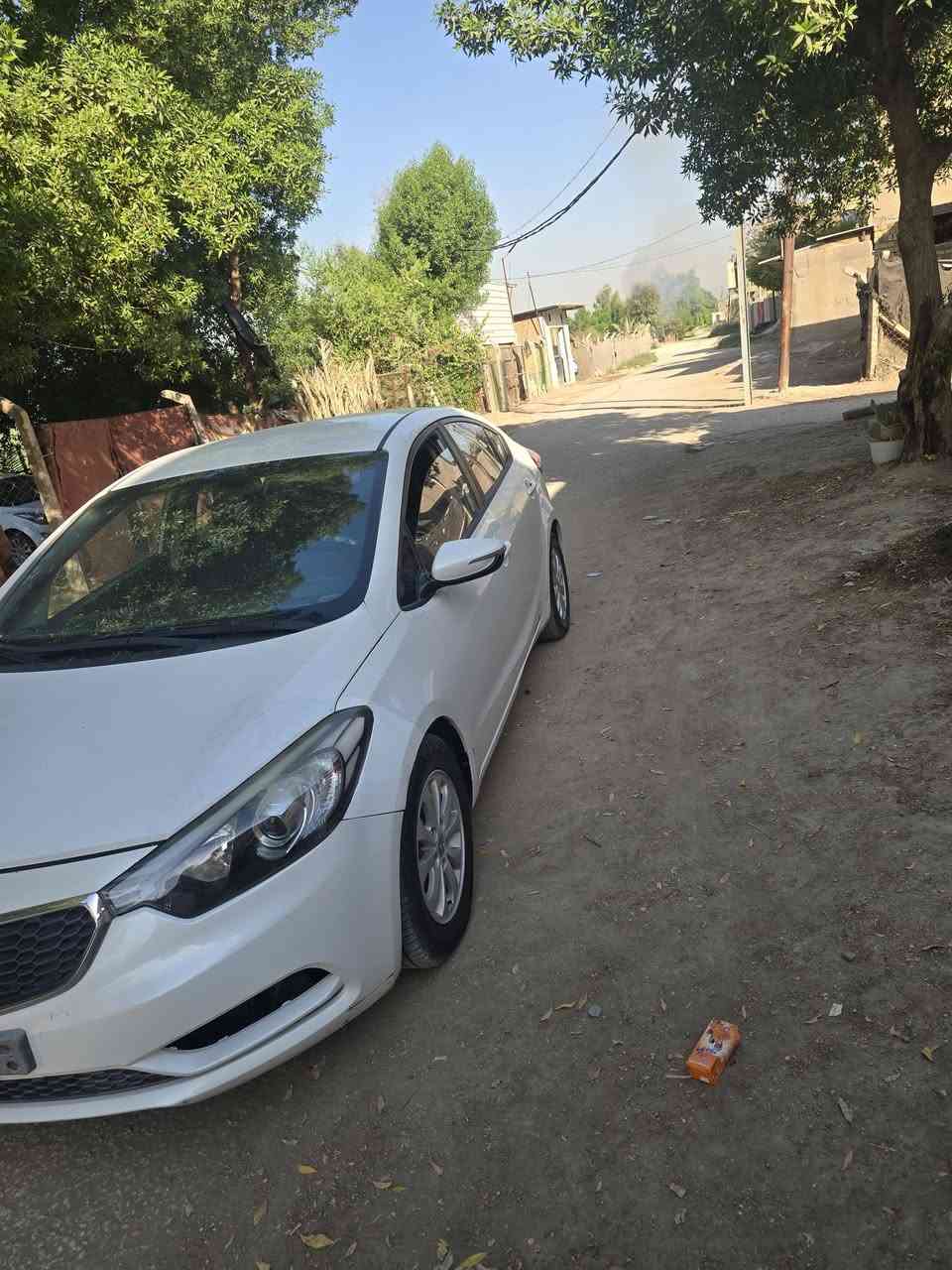 كيا سيراتو موديل 15 خليجي رقم بابل  مكينه 1600 سياره بها  4 قطع صبغ بدون دواخل
جاهزه كير مكينه حداديه تبريد تخم تاير كله جديد  السعر 82وبيه مجال بسيط مكاني بابل سياحي قريه الساده رقم الهاتف ***********
