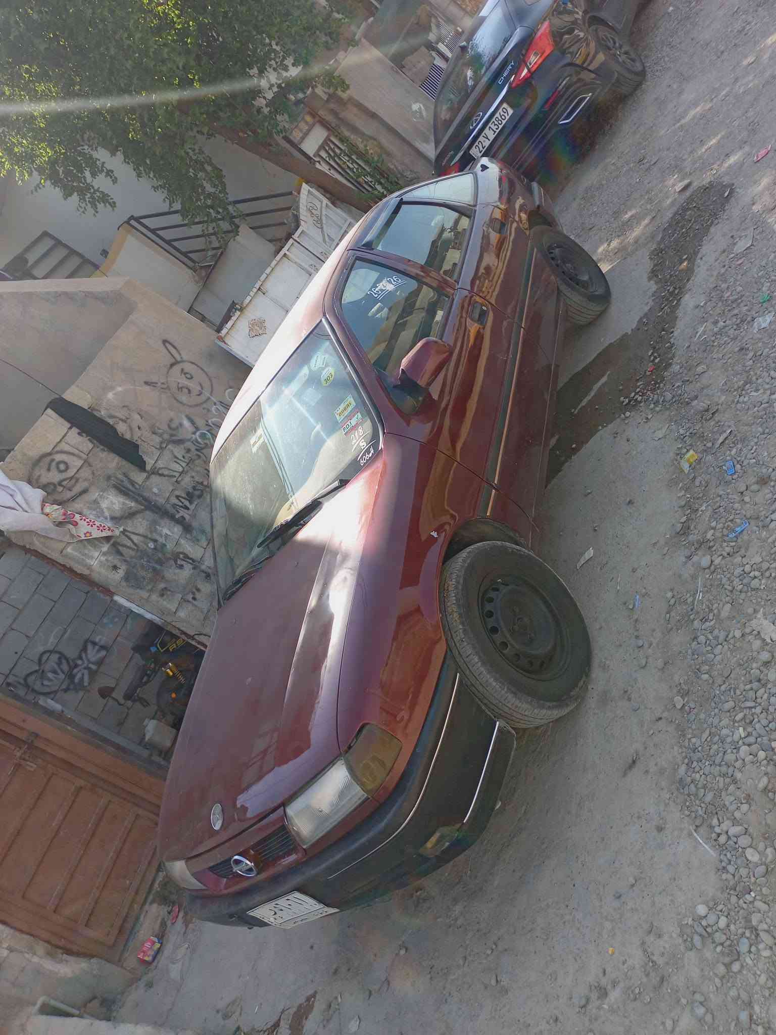 أوبل فكترا للبيع موديل 1992 بيها دفتر بانزين سنويه عظم عاج محرك 20 تايرات جديد استيرن باور كاهربائياته كله شغال كير محرك شرط شرط التحويل و الوكالة السعر27 بيها مجال بسيط للاستفسار ***********
