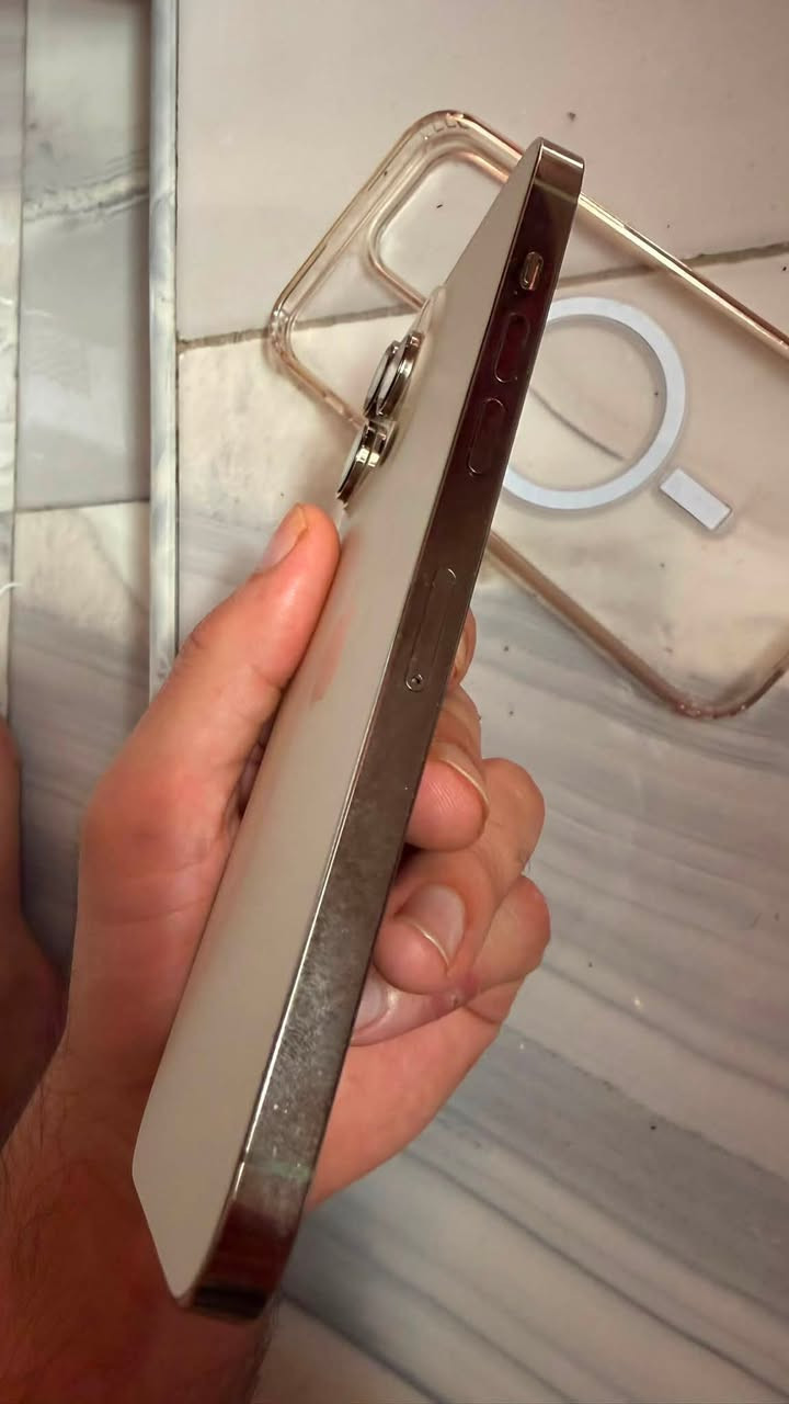 ايفون 14برو ماكس
ذاكره 512
بطاريه 80
جهاز نظيف بس مبدل شاشه نوعية جيده 
سعر 720 وبي مجال قليل
مكاني النجف الاشرف 
***********
