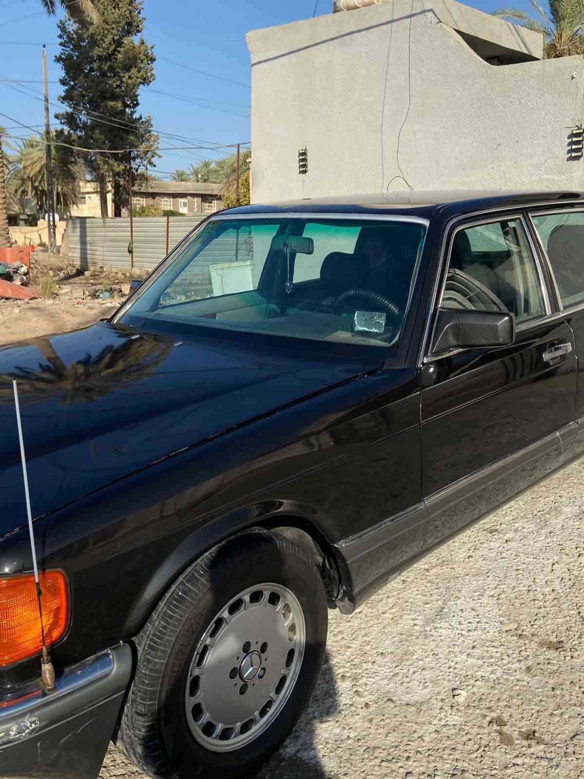 مارسيدس للبيع//
السلام عليكم مارسدس للبيع موديل 90رقم انبار انكليزي مشروع وطني سياره مصبوغة للجماليه حلوة كمبريسر يشتغل بس تبريد فاصل محوره ثنين ونص المكان كربلاء سعره 50 اني مكلف بل نشر رقم ***********

