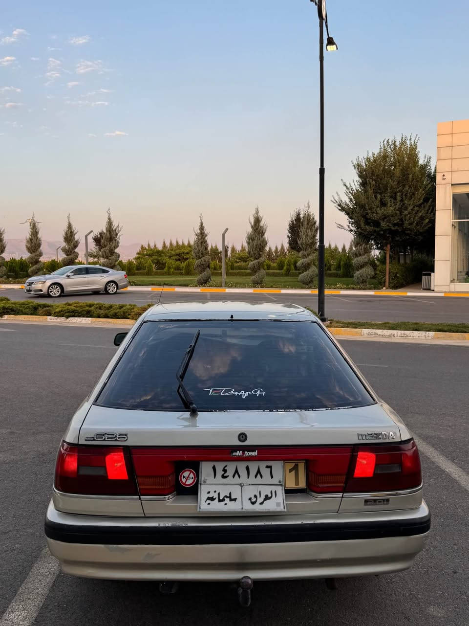 مازدای ٦۲٦ مۆدێل ۱۹۹۱ زۆر جوانە ماڵی دۆستە
پێش و دوای تازە داگیراوە بێتەقەو رەقە تایەی تازە پاتری تازە رایەتەر تازە گێرو مەکینەی مەزبوتە بەشەرت فەحس سەنەوی ۳ ساڵە بەسەر چوە بەشەرتی تەحویل و غرامە  دەعمی نیە کامل پەمپە بۆ جوانی سعری ٤٠ گەڵا و معامەلەیە  لە سلێمانیم ژمارەی مۆبایل *********** السليمانية, العراق
