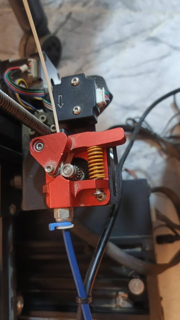 طابعات ٢ للبيع
Ender 3v2
Bique b1
كلهن جاهزات ومزودات باكسترودرات متفشلك وتترحملي عليهن
سعر كل وحدة ٢٠٠ الف عراقي وانطي بيهن ضمان
للعلم الطابعات مو مال بالة اني مشتريهن من متاجر بغداد اوروك و ستيمرز
***********
