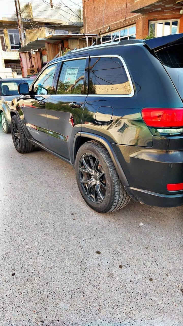 سلام عليكم
جيب موديل 14فول 1/1 محدث 20
محرك 5700 
منضومه غاز 100 لتر
شاشه srt
سرعه 300 
كشنات تدفئه
فتحه 
خزن 
بيه قطع صبغ ابيع عام عام 
السعر 138 بيه مجال
مكان سياره بغداد 
الاستفسار ***********
