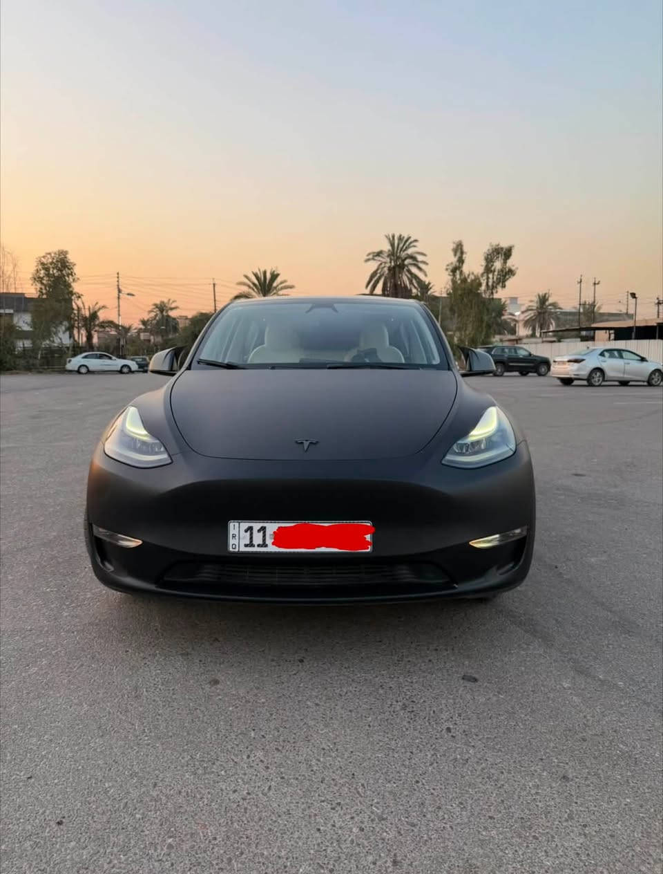 سيارة للبيع 
TESLA Y 2023 
تسلا موديل Y Long Range موديل 2023
المحرك: كهربائي بالكامل⚡️
Dual motor online 

بطارية كبيرة
تمشي بالشحنه 560KM
بدون ايرباك
لون اسود مغلفة PDF اسود طافي
ماشية 64000 ml
⚫️حادث ضربة خفيفة من خلف
⚪️السعر من خلال تعليق ارد عليك او ارد عليك على الخاص 
‎📞رقم تواصل *********** واتساب
