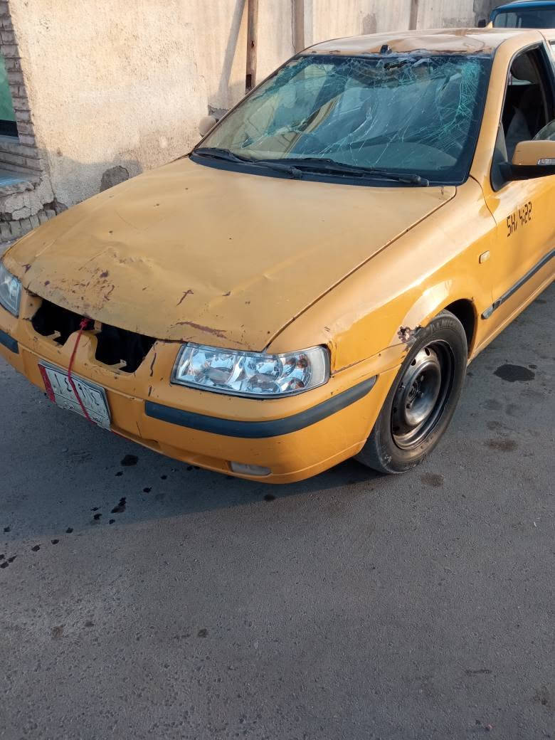 سلام عليكم سمند للبيع او المراوس سويج بسويج سعر 12وبيه مجال قليل مكينه توني شاده توب كير توب كهربائيات وتبريد  كله تمام عوزه حداده وجامه اماميه وسنويه ضايعه اتعهد سرقه وعشاير مكاني بصره ابو الخصيب شعندك مراوس سويج بسويج تريد بيع كلشي يرهم غرفته بجيس كشره حلو بيه خياسات بسيطه البصرة, العراق
