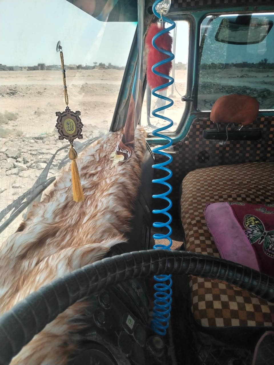 البي ٧٥ • محرك ٢٨ • رقم انكليزي