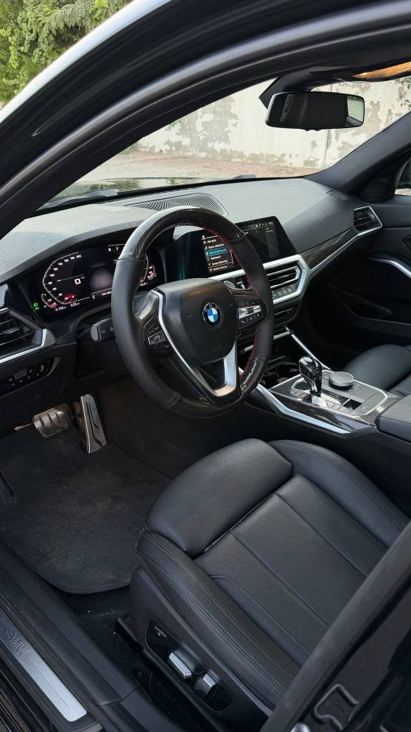 Bmw 330i 
موديل ٢٠٢٠ 
٤ پستن 2.0  turbo 
گيچ ديجيتال 
تةنها يةك دةگاي  كليرة    بي داخلي بي ارباك 
٣ جيي PDR ي هةية 
گير و مةكينة كارةبايات بةشةرت 
سةيارةكة بةناوي خومة تةحويل بةشةرت
 
سعر  $ 214 وةرةقة و مجال 
***********  اربيل أربيل, العراق
