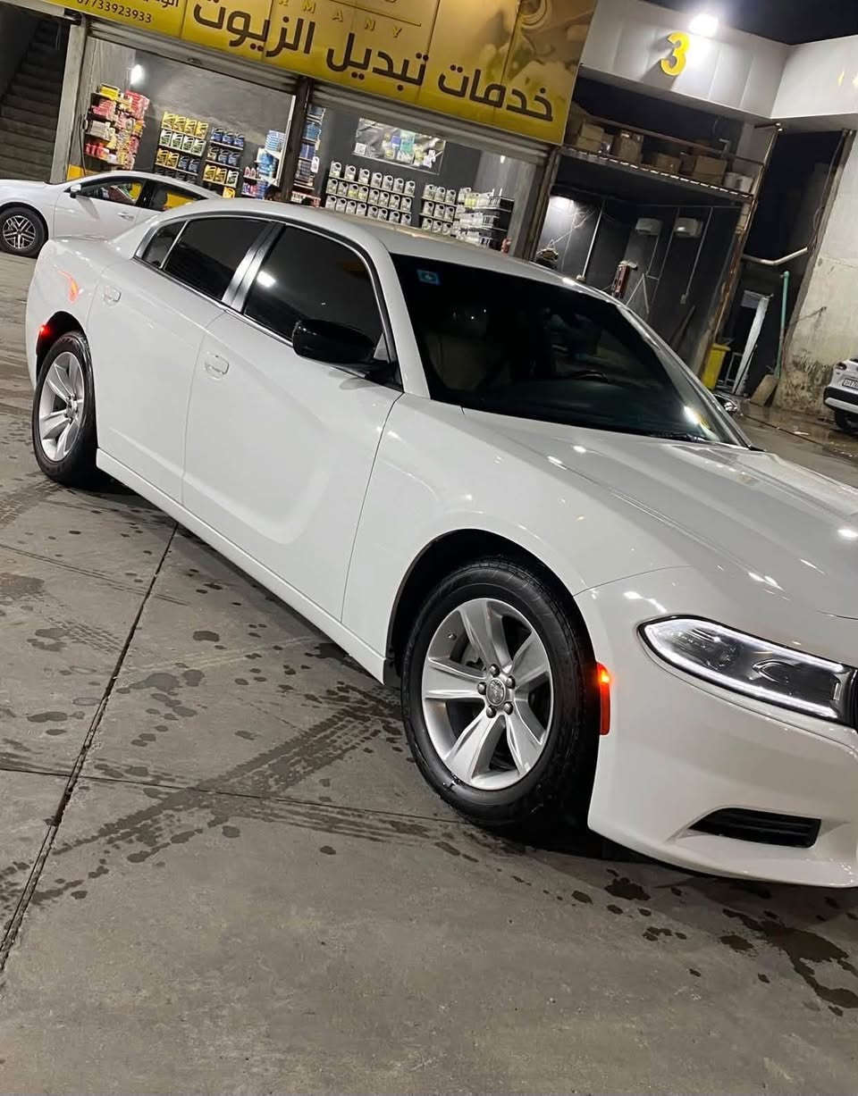 جارجر 2023 (خليجي بلاك ادشن) لاست كول
مكفولة كفالة عامه
المحرك : V6. 3.6L 
السعر : 285 وبيه مجال 
رقم بصرة  بأسمي شخصياً 
الاستفسار متوفر واتساب : ***********

المواصفات SXT :
*   ويل قياس 18
*  مقاعد رياضية من الشاموا الأسود . 
*   مصابيح أمامية زنون .
*   كشافات الضباب زنون .
*   المصابيح الأمامية مع LED .
*   حساسات خلفية.
*   تشغيل عن بعد .
*   محدد سرعة .
*   كاميرا خلفية .
*   مرايا متحسسة للاضاءة العالية .
*   دخول ذكي (بصمة) .
العنوان : البصرة
