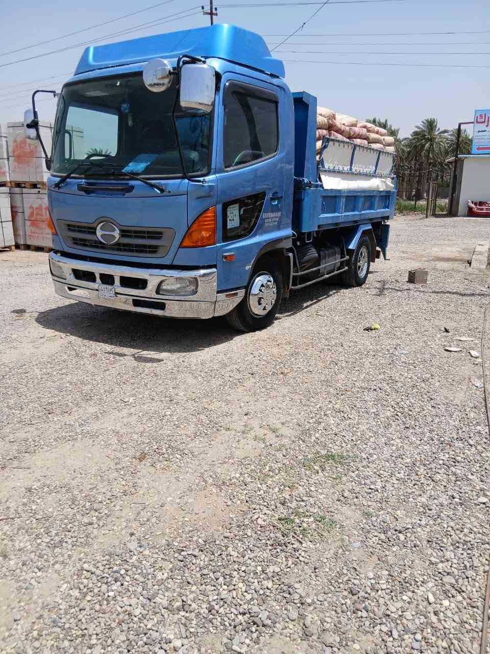 سلام عليكم
هينو شيطان دخول جديد مكينه 6سلندر عادي رقم بصره انكليزي  سنويه لل31  2007 اصل مثبته 2018 سياره جديده وخير من الله مكني صلاح دين بلد 
***********
