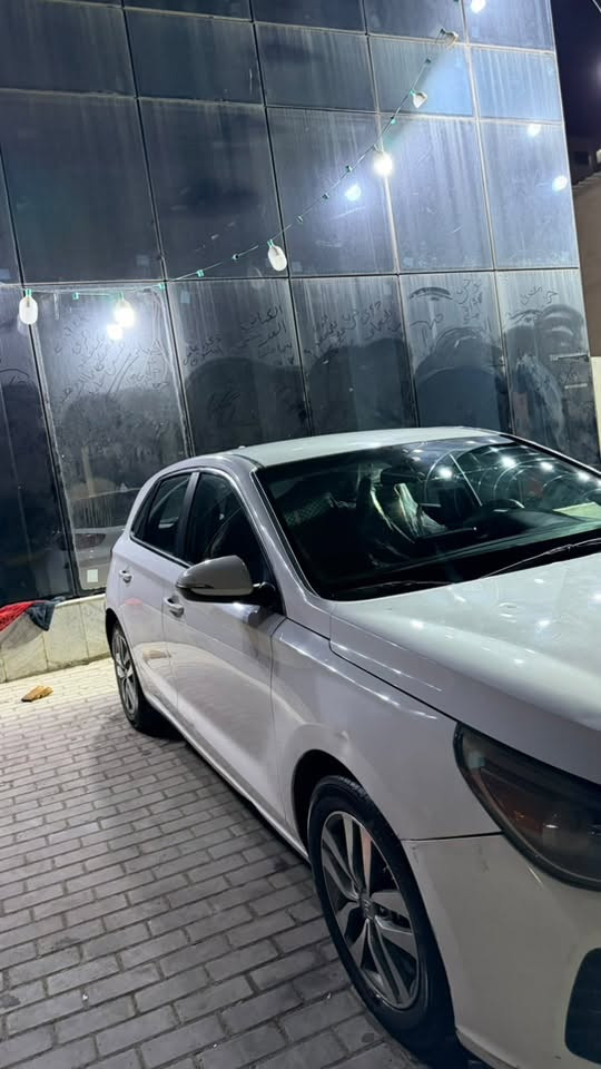 🚘 سيارة للبيع
هيونداي إلنترا موديل 2020، السيارة بحالة جيدة، والسونار موجود كما موضح في الصورة.

📞 للاستفسار والتواصل:
***********

للجادين فقط، بالتوفيق للجميع.
