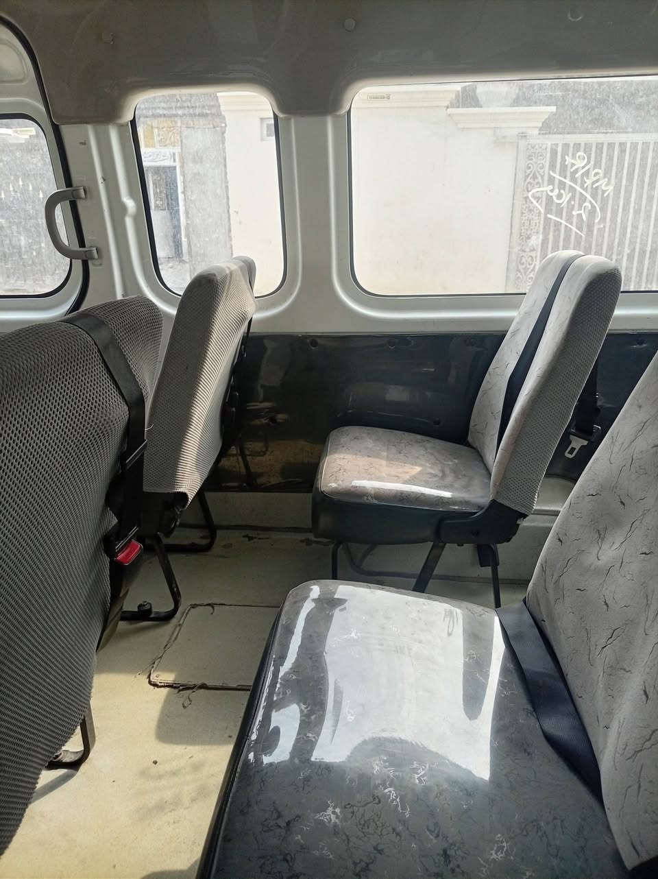نيسان • ٢٠٢٥ • اوراق