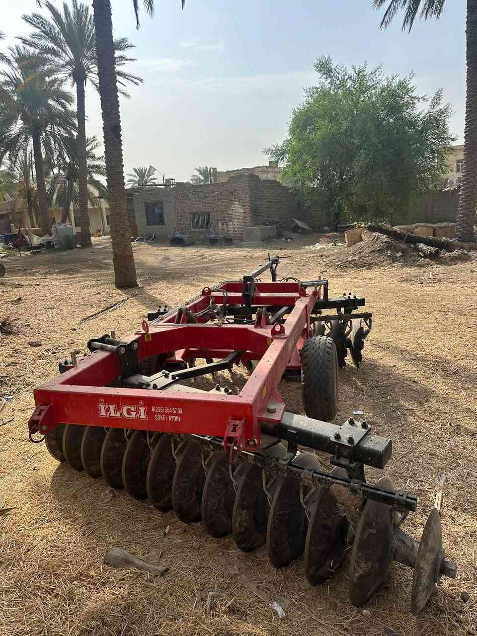 دسك ال جي صفر مشتغل بس ٣٠٠ دونم موديل ٢٥ مكفول من كلشي للاستفسار ***********
