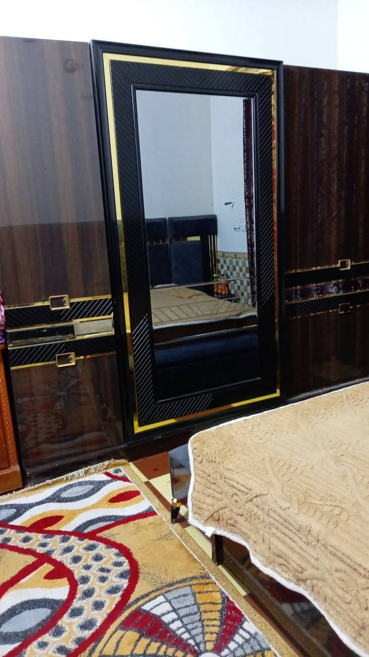 غرفه اخشاب • غرفة نوم • للبيع