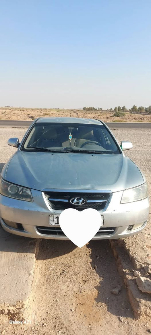 السلام عليكم  سيارة سوناتا  موديل ٢٠٠٦ تخم تاير  جديد حداديه جديده  سنوية ال ٢٠٢٩ الرقم بابل  دولي بسمي شخصين ستخدم شخصي  مداور ثاني يوم تبريد ثلج 🥶الا ستفسار الا تصال  *********** مكان سيارة نجف ناحية القادسية  طريق عبد اللة ابو نجم
