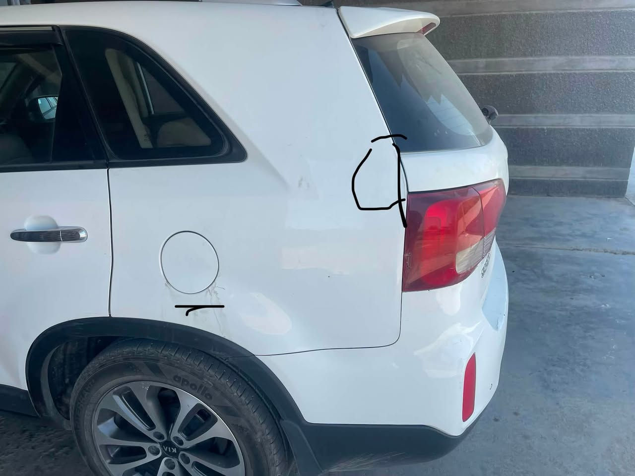 سورنتو ٢٠١٣شكل ١٥كامل مواصفات عدا التنته تبريد سياره خليجيه بلاديه كامله تبريد شغال محرك ما مفتوح ٤سلندر جاهزه من كلشي الطخات البيها موضحه بالصور عالبارد  
سعرها ١٤٥للاستفساررخاص او واتساب ***********
