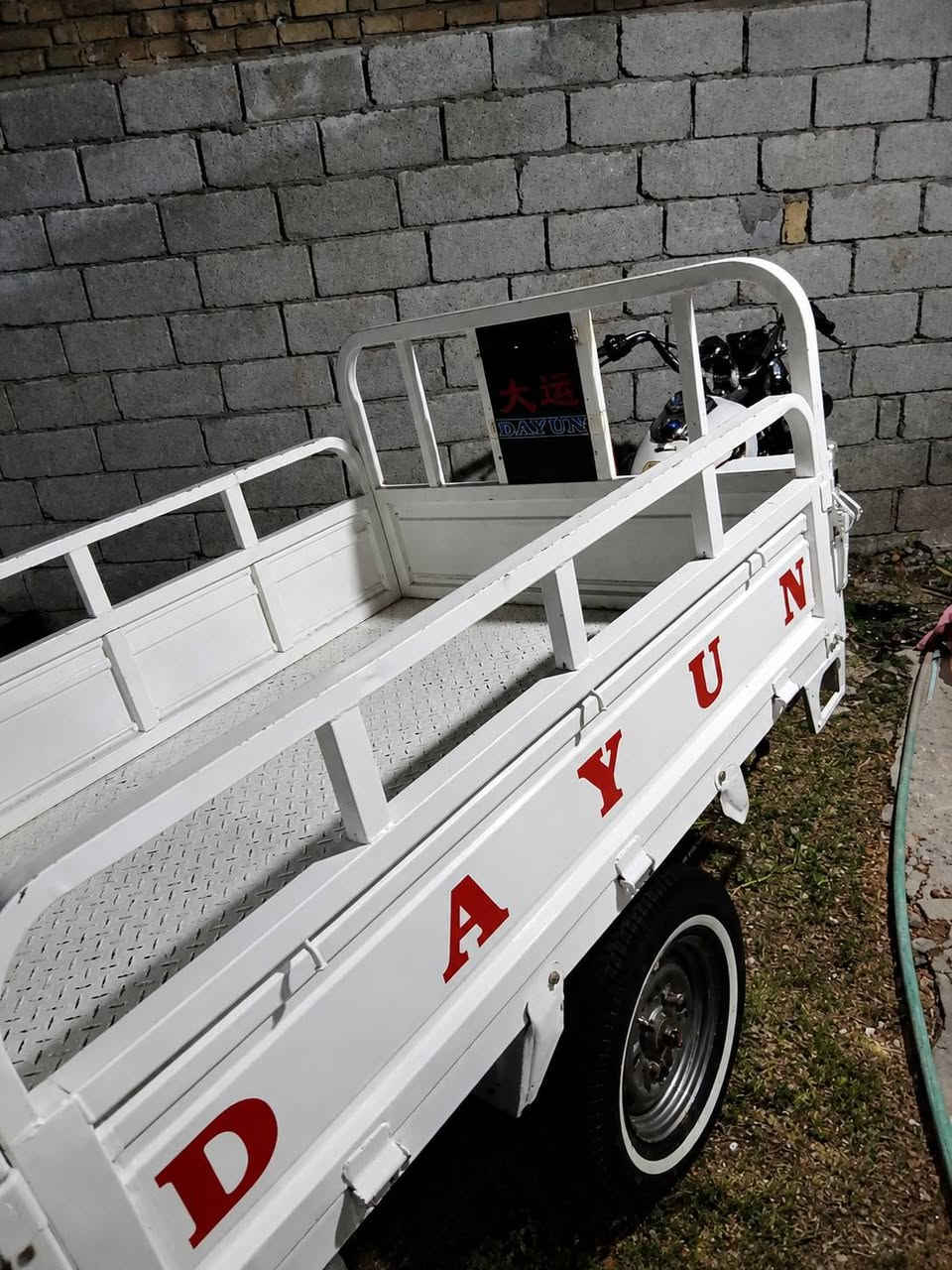 🚨ستوتة  للبيع   🚨

نظيفة ومرتبة وجاهزة للشغل
الاوراق اصولية تتسجل باسم البائع 
المحرك بحالة جيدة
الصندوق واسع ومناسب للحمل
الموقع: ذي قار /الغراف
💰 السعر: خاص
📞 للتواصل: ***********
الله يرزق المشتري والبائع 🤲🏻
