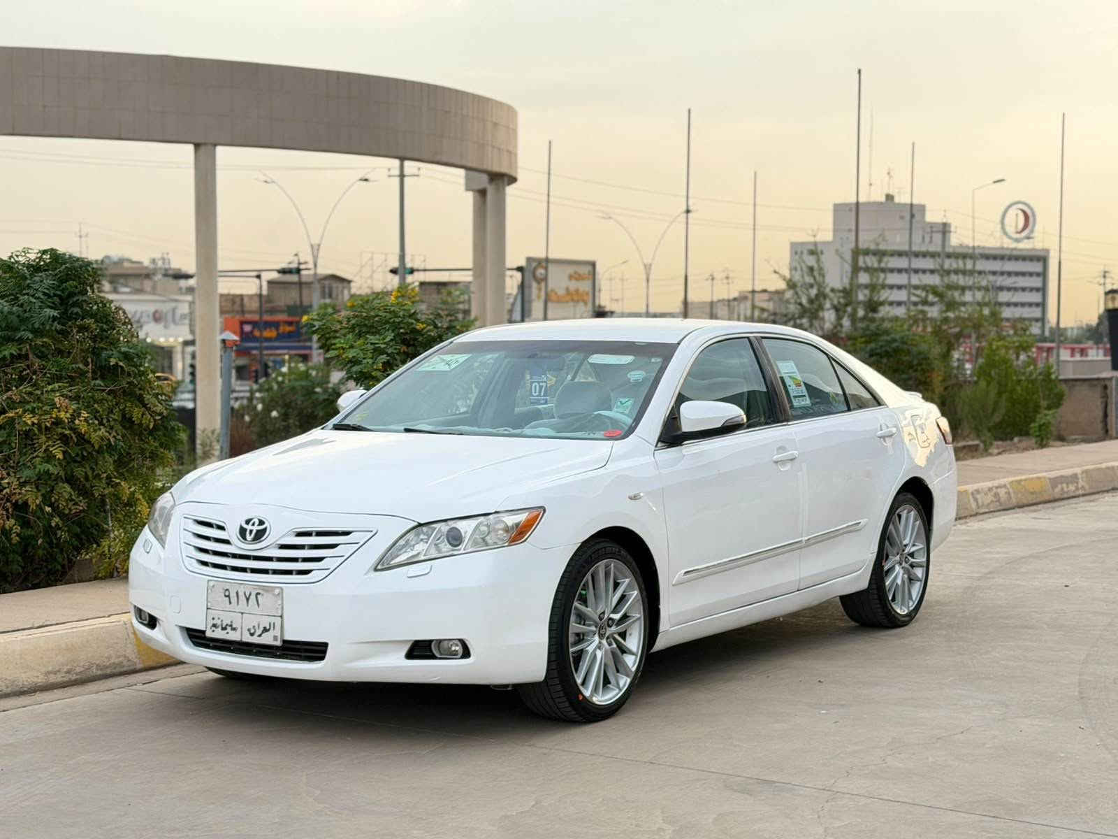 كامري GLX • ٢٠٠٨ • كاميرا