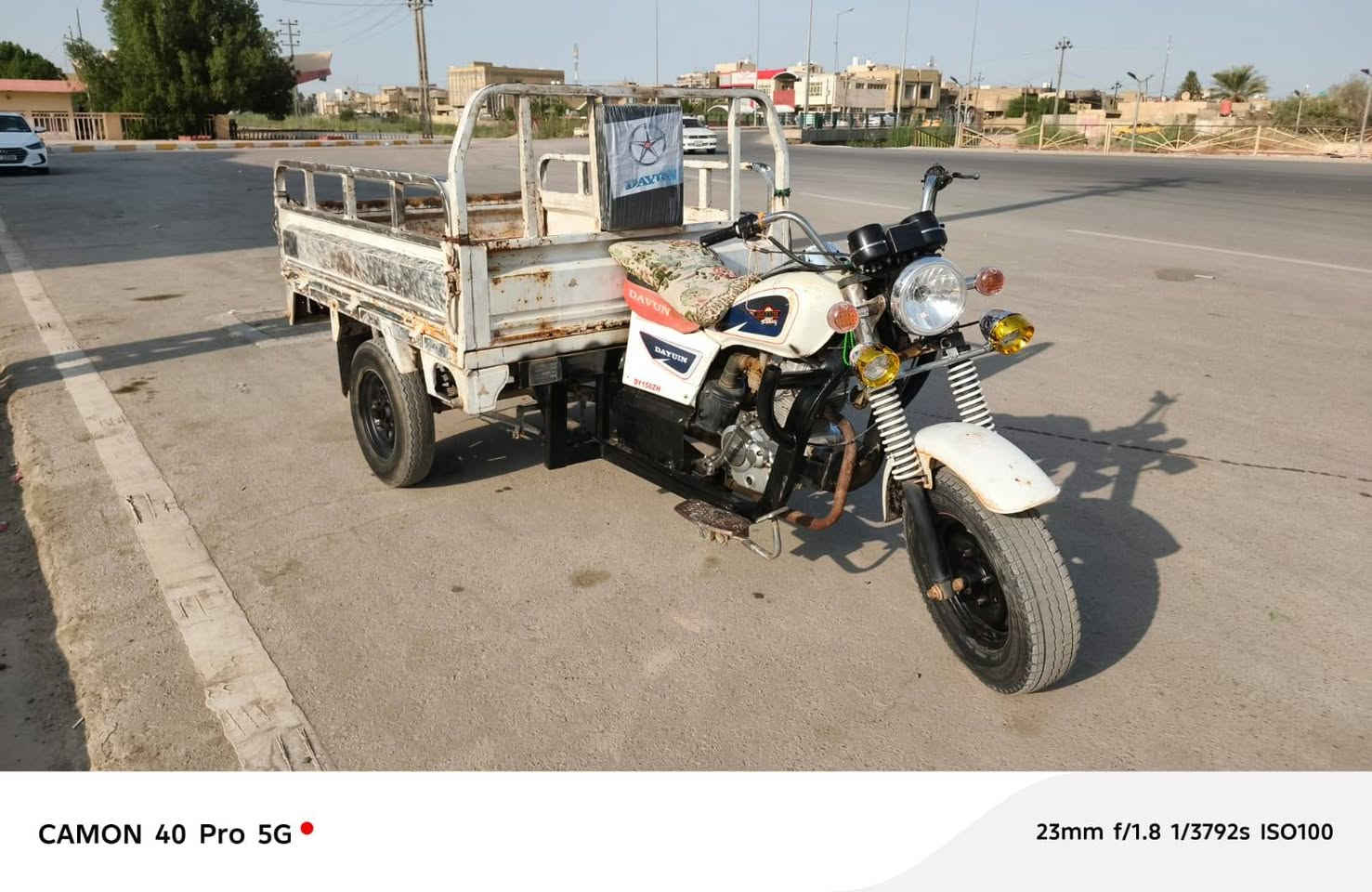 ستوته موديل 14 اوراق وكيل
مكينه 25 برقي مامفتوح بيها فقط كلجات 

غراض كلها جديد شديت الها 

صدر كهربائيات كير بوكس كله جديد 

بدي بلاد 14 محكوك جاهز لصبغ

ستوته نقص فقط باتري 

سعر 1350 وبيها مجال لشراي 
مكاني الشطره ***********

نص مكتوب في الصور:
- CAMON 40 Pro 5G 23mm f/1.8 1/3074s ISO99
- CAMON 40 Pro 5G 23mm f/1.8 1/3792s ISO98
- CAMON 40 Pro 5G
- 23mm f/1.8 1/3792s ISO100