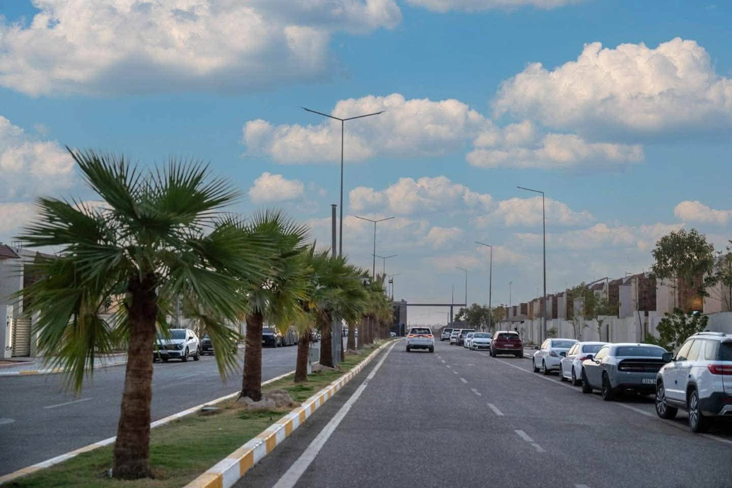 تتوفر وحدات سكنية للإيجار
موجود بلوك 17 طابق واحد 
موجود بلوك 17 طابق ونص 
موجود بلوك 6 طابق واحد 
موجود بلوك 6 طابق ونص 
مواقع مميزه
