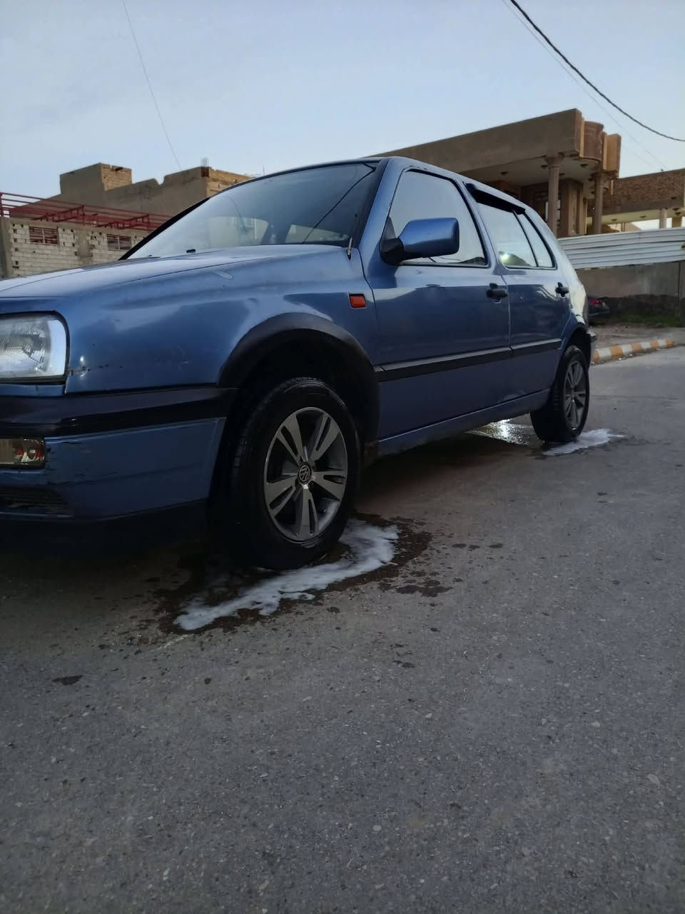 للبيع . *********** 
السعر  27 $
