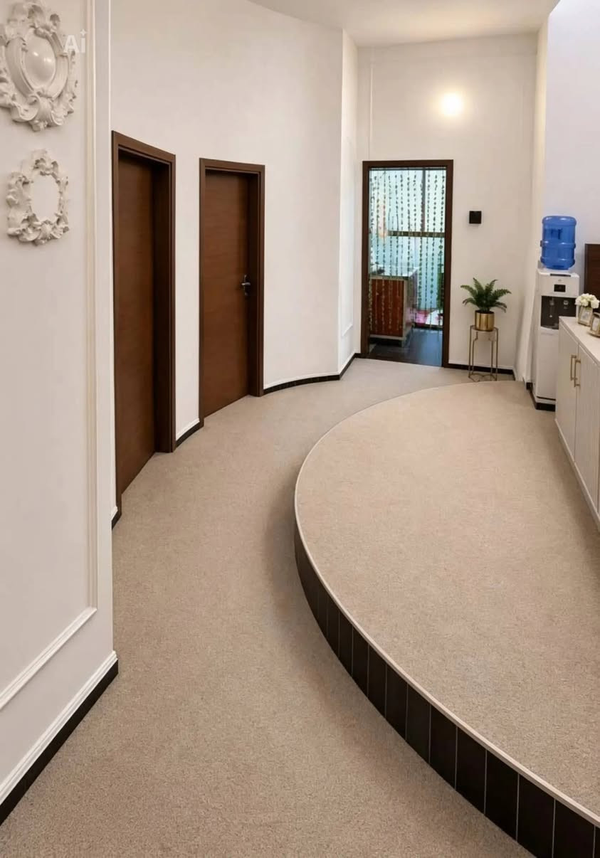 🏡 فرصة مميزة لامتلاك دار بمساحة 250 م²
في كوت الحجاج الجديدة – خلف مطبعة البهاء.

📍 المواصفات:
🔸 طابقان.
🔸 الطابق الأرضي: غرفتان، صالة، ديوانية، مطبخ، صحيات داخلية وخارجية، كراج وحديقة.
🔸 الطابق الثاني: غرفتان، صالة، ديوانية، صحيات، مع درج خارجي مستقل.
🔸 البناء: طابوق درجة أولى وكونكريت.
🔸 يقع على شارع فرعي بعرض 8 أمتار.

💰 السعر: 4,000,000 دينار للمتر (قابل للتفاوض).

📞 للاستفسار والتفاصيل، يرجى الاتصال على ***********
