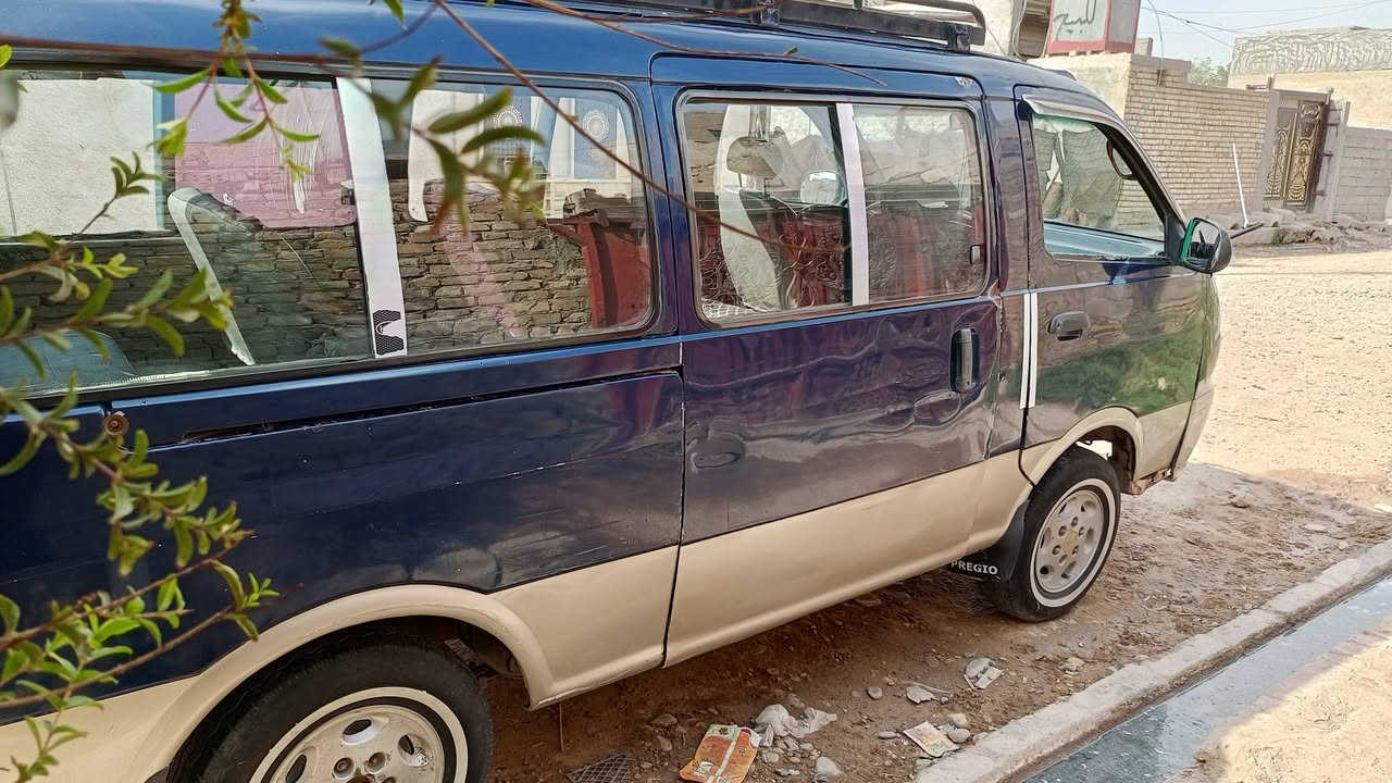 سياره للبيع موديل 96رقم انكليزي سعر 54مكفوله من كلهن مكاني معامل الحسينيه رقم ***********

نص مكتوب في الصور:
- تعديل النص