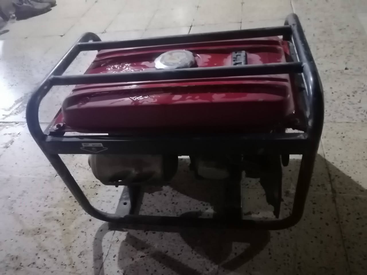مولده تايكر نضافه 100/100 شرط الشغل برغي ما مفتوح بيها السعر 125 شراي يتصل *********** او يتفضل خاص
